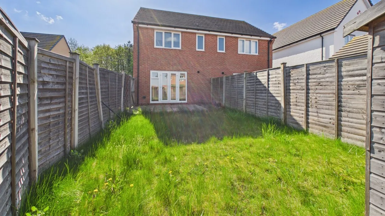 Barwick Avenue, Bury St Edmunds, Suffolk, photo 3