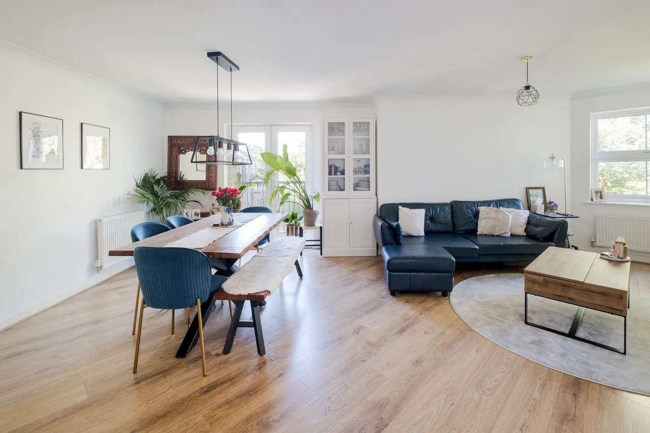 Coppetts Road, London, N10, photo 4