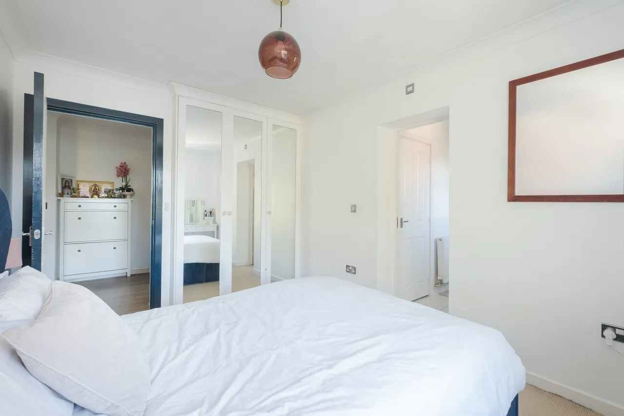 Coppetts Road, London, N10, photo 14