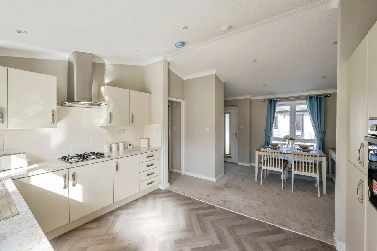 Sandtoft Road, Belton, Doncaster, photo 2