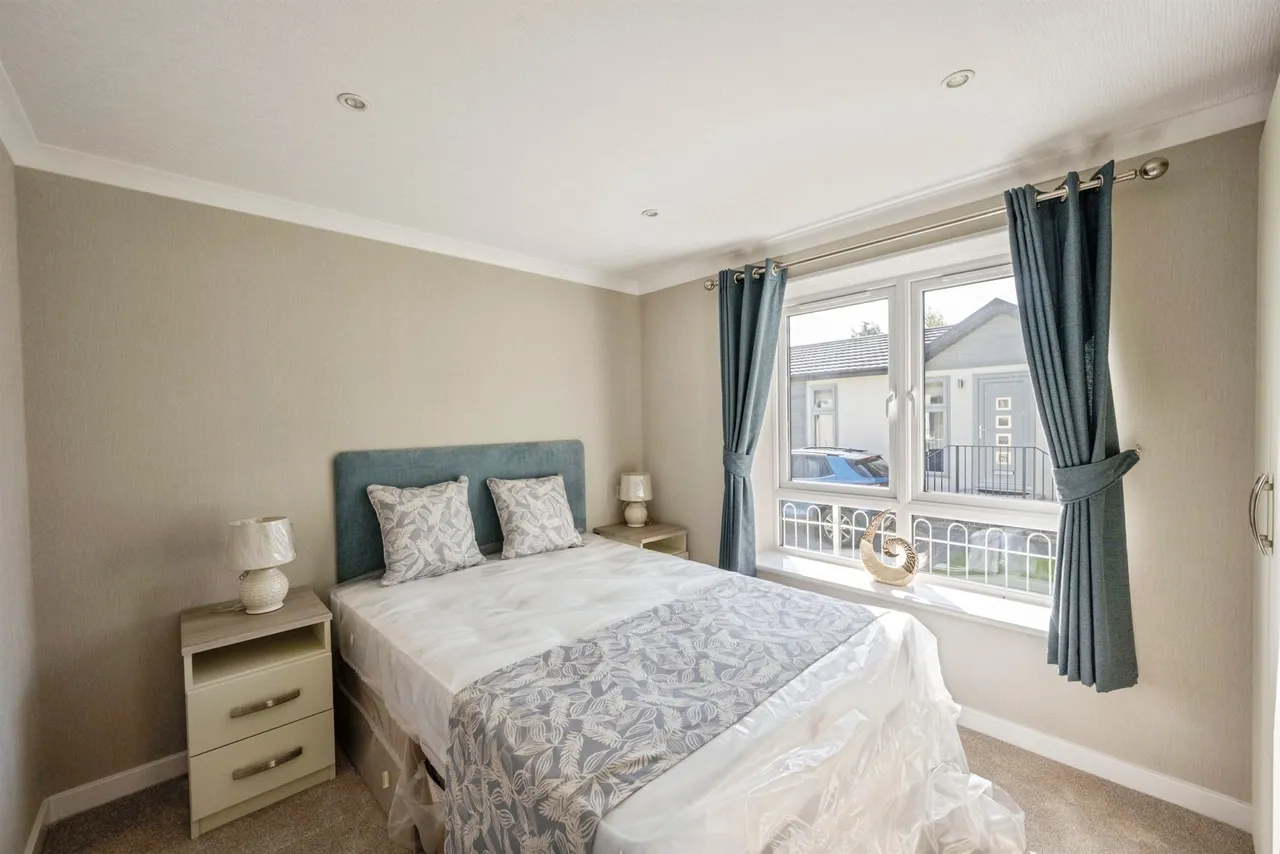 Sandtoft Road, Belton, Doncaster, photo 10