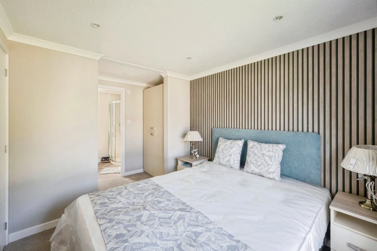 Sandtoft Road, Belton, Doncaster, photo 7