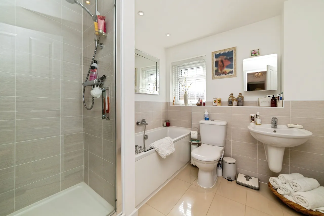 Poppyfields, Gamlingay, SG19, photo 18