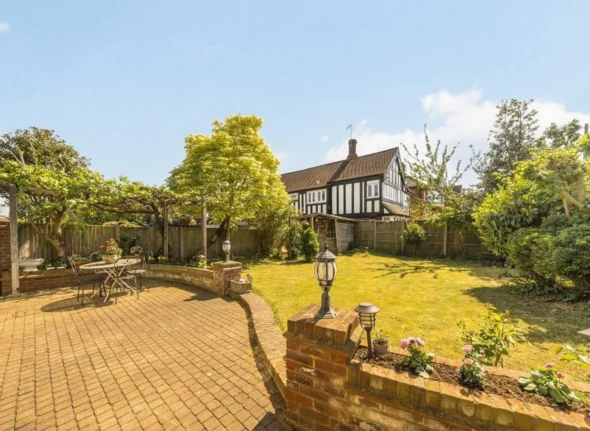 Colindeep Lane, Colindale, NW9, photo 4