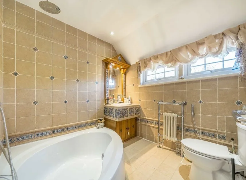 Colindeep Lane, Colindale, NW9, photo 10