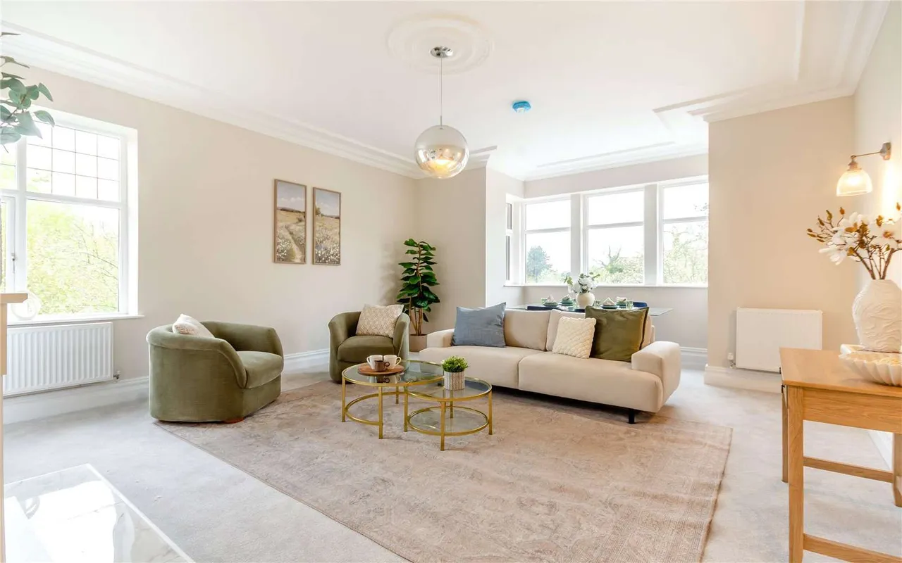 Apartment 3, James Eadie Place, Ashbourne, Derbyshire, DE6 1AA, photo 2