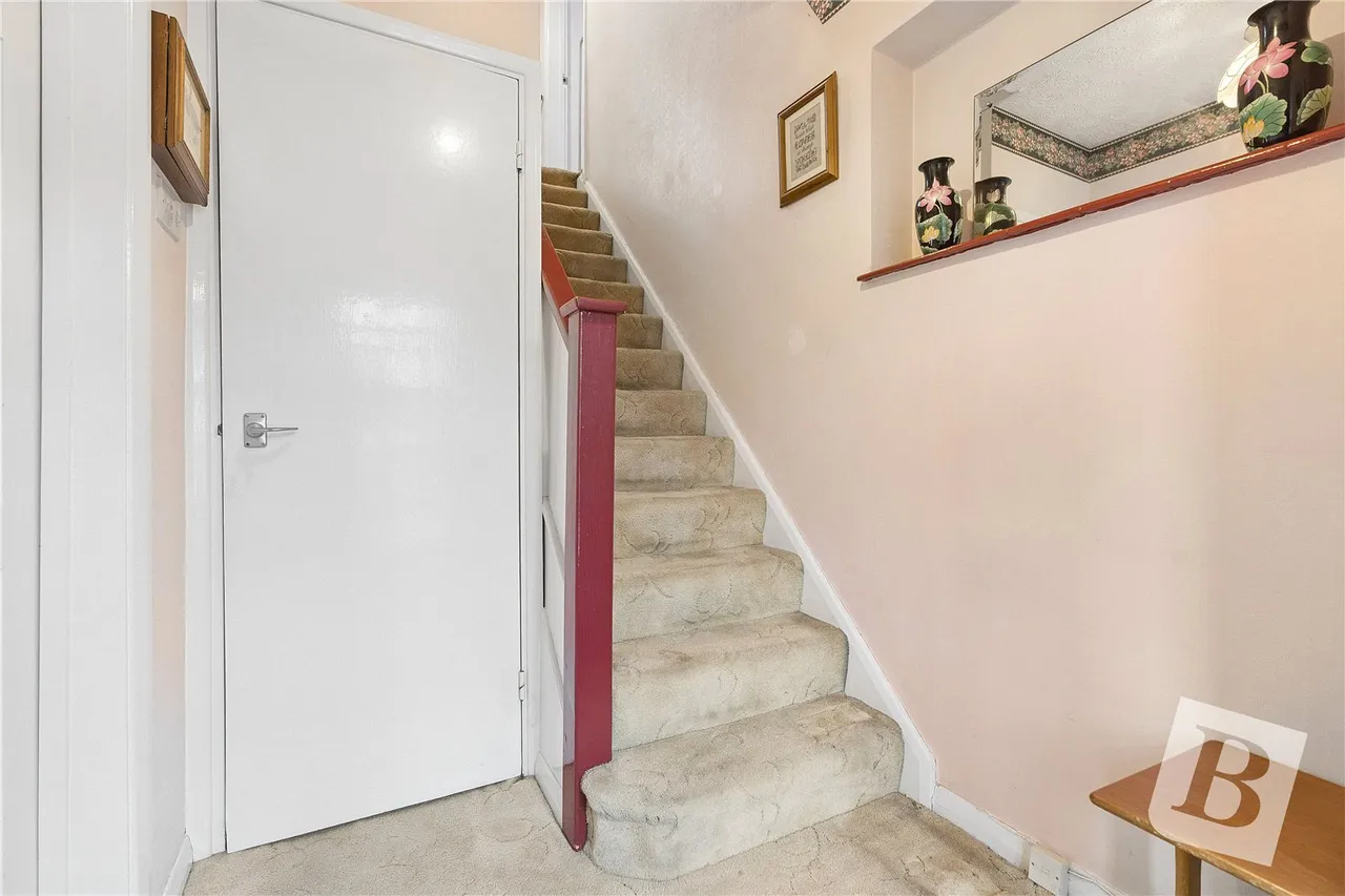 Chafford Gardens, West Horndon, CM13, photo 14