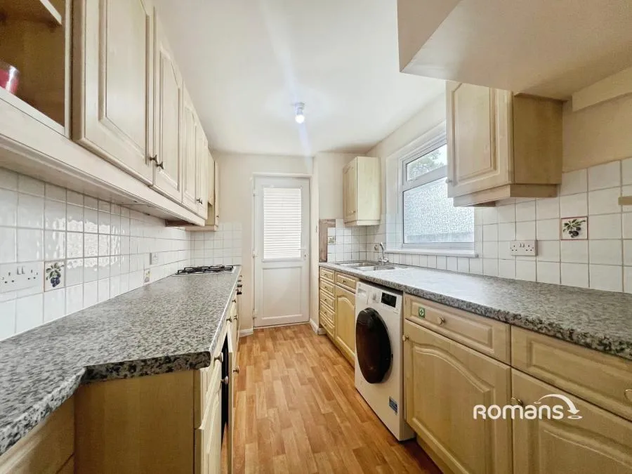 Walton Drive, High Wycombe, HP13, photo 4
