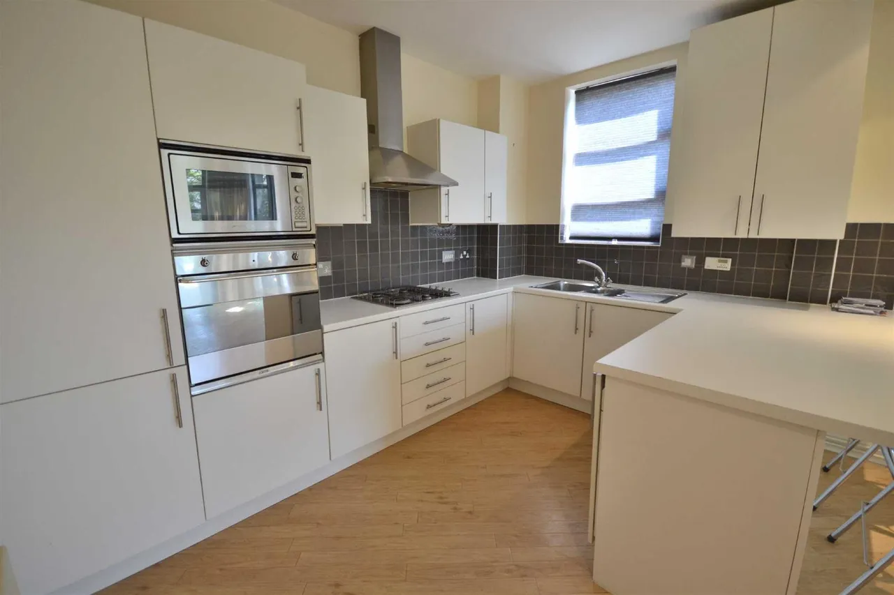 Mayfair Gardens, 64 Bury New Roads, Whitefields, Manchester, M45 7EL, photo 4