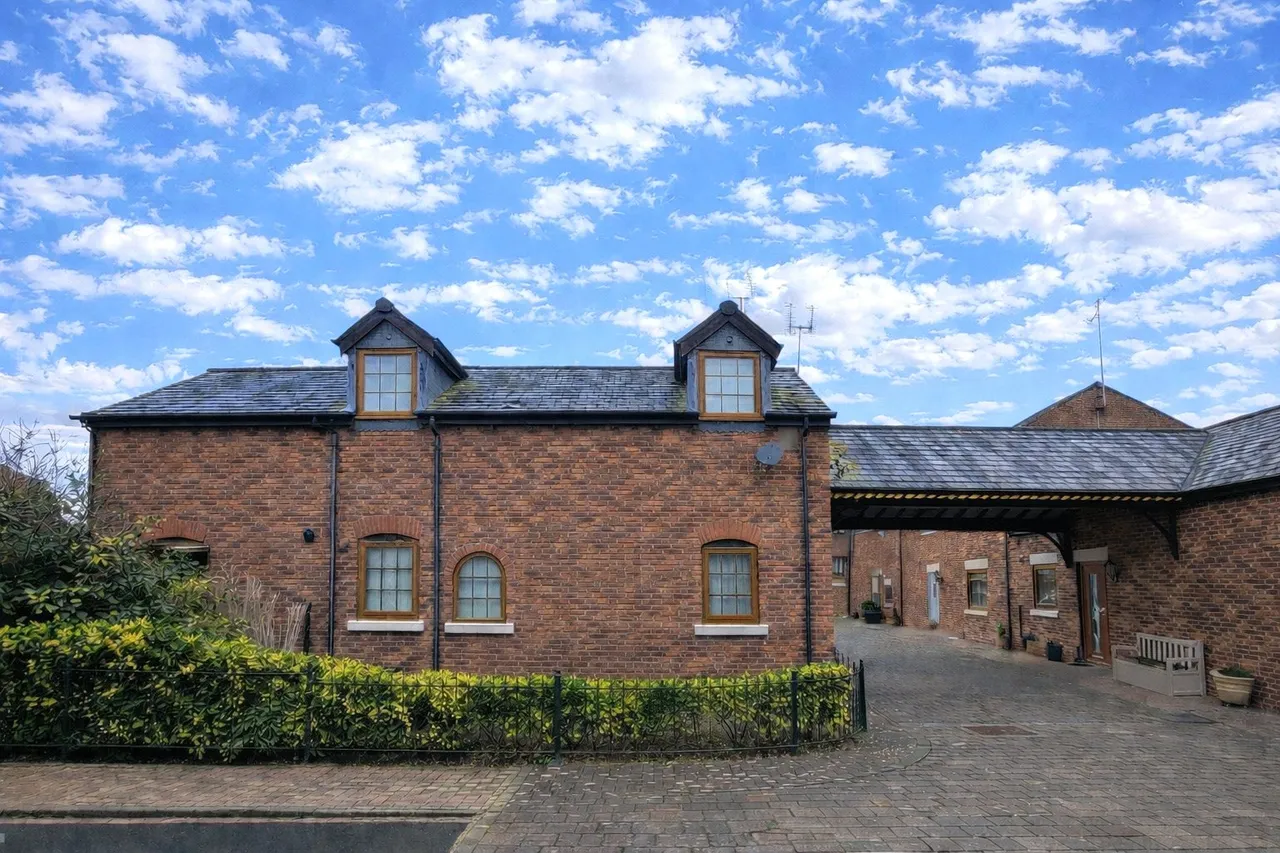 Guinea Hall Mews, Banks, PR9, photo 2
