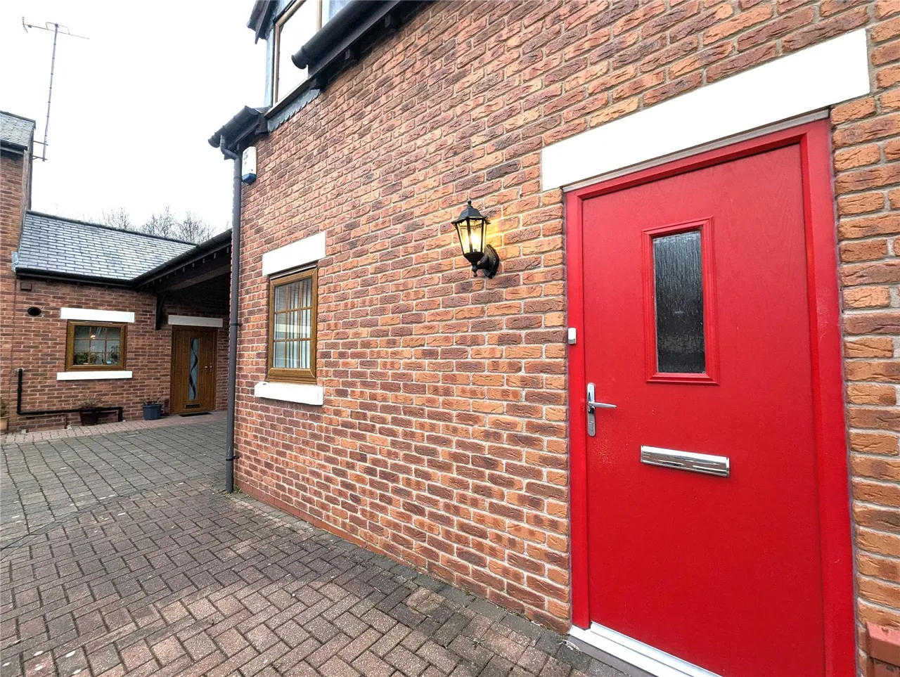 Guinea Hall Mews, Banks, PR9, photo 3