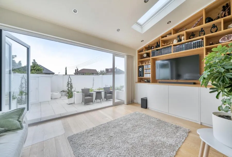 Deerhurst, Bristol, BS15, photo 10