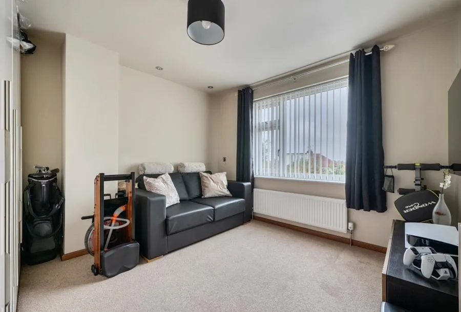 Deerhurst, Bristol, BS15, photo 3