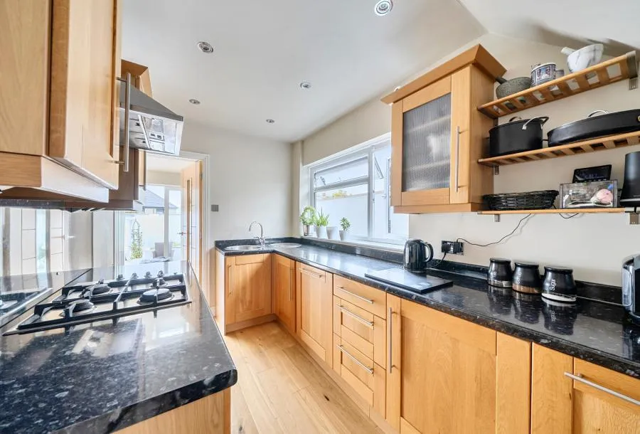 Deerhurst, Bristol, BS15, photo 6