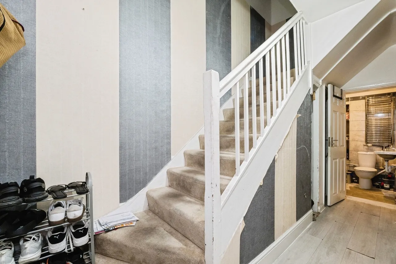 Manning Road, DAGENHAM, ESSEX, RM10, photo 7