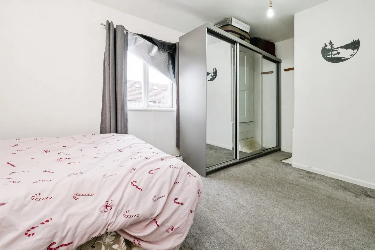 Manning Road, DAGENHAM, ESSEX, RM10, photo 6