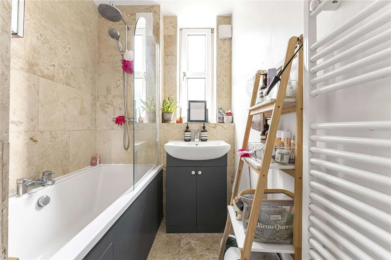 Mapledene Road, London, E8, photo 11