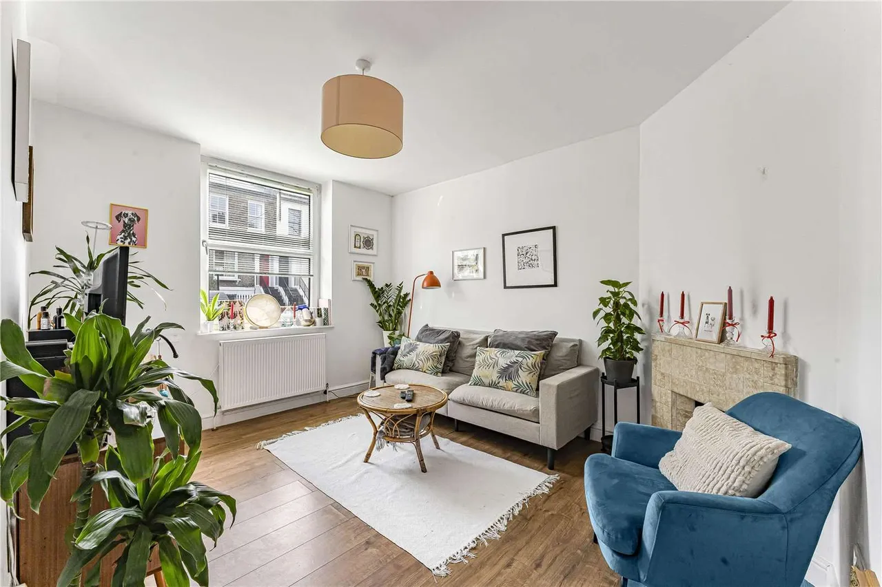 Mapledene Road, London, E8, photo 2