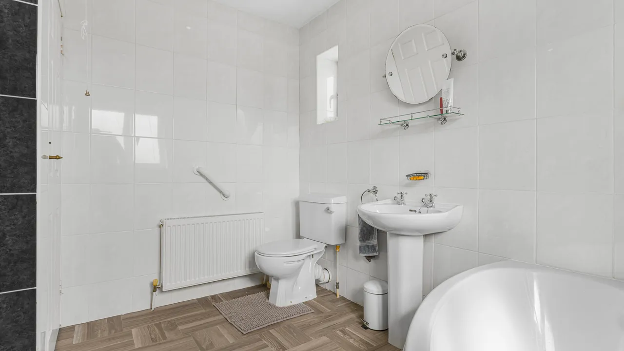 Grange Lane, Sutton Coldfield, Sutton Coldfield, B75 5LS, photo 25