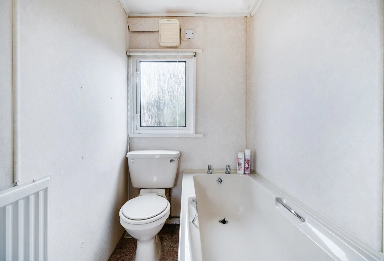 Bayswater Farm Road, Oxfordshire, Headington, OX3 8BY, photo 8