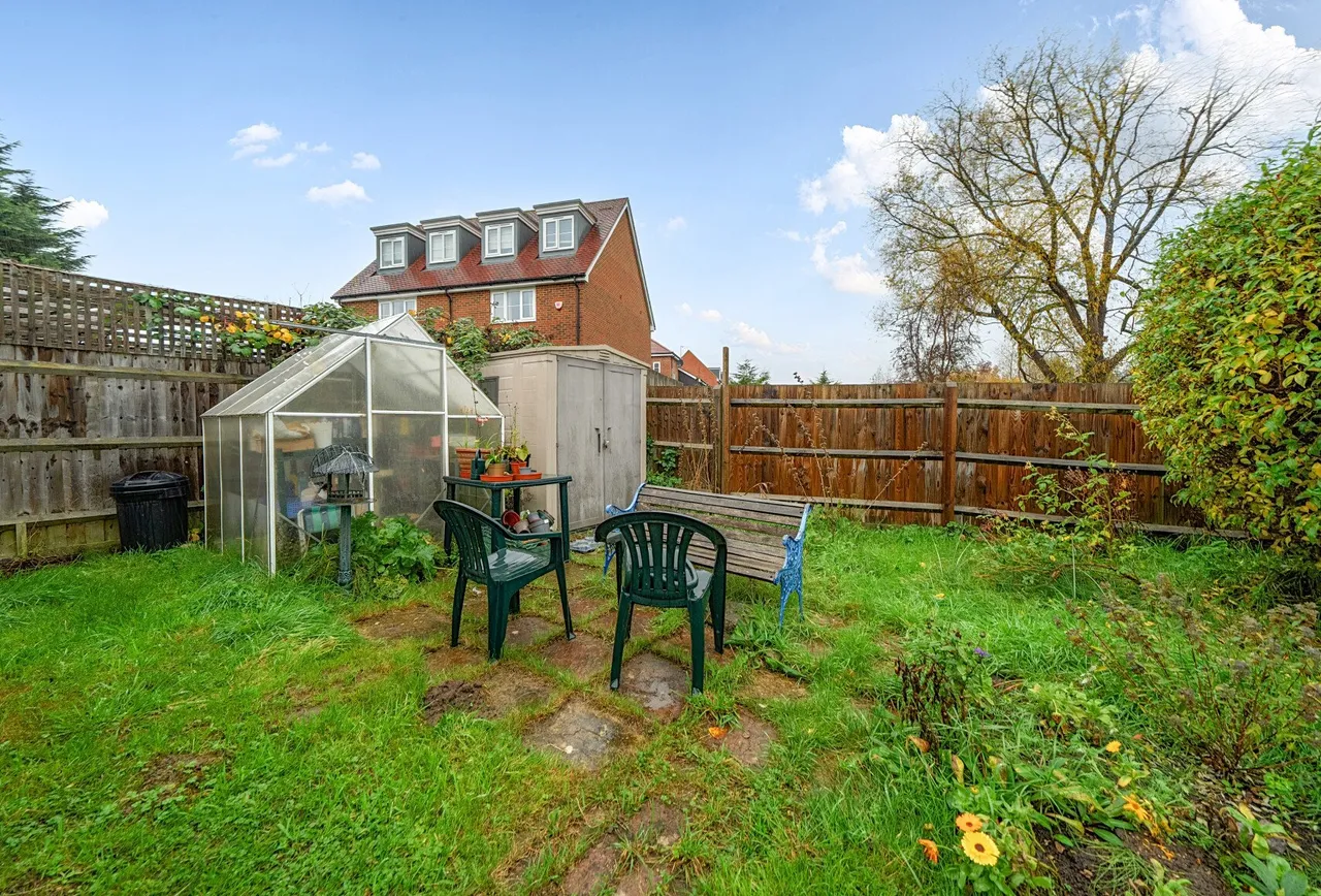Bayswater Farm Road, Oxfordshire, Headington, OX3 8BY, photo 2