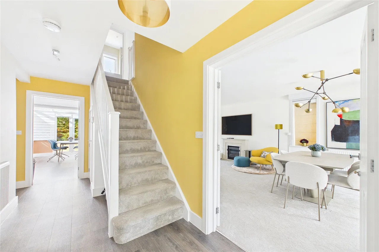 Lakeview Lane, Mytchett, GU16, photo 8