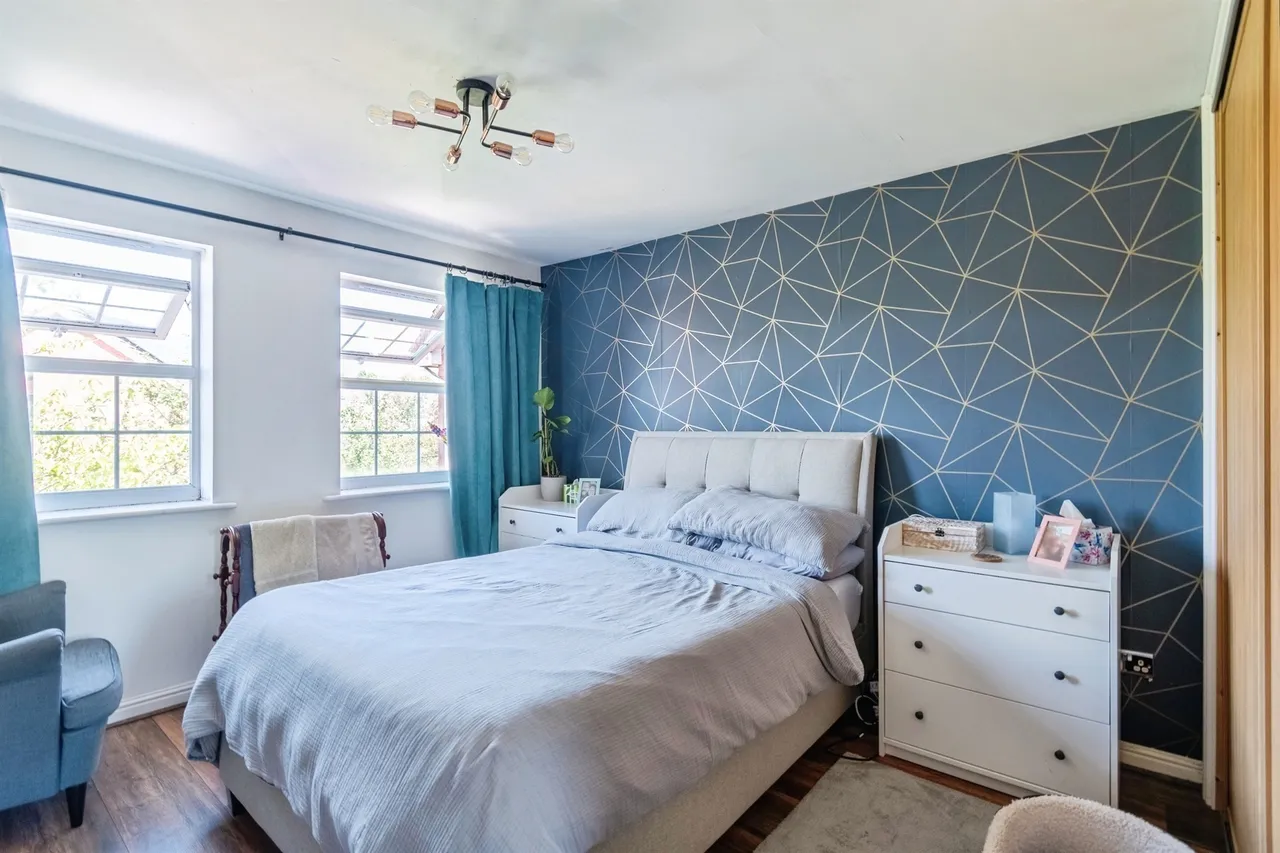 Sandpiper Gardens, Chippenham, photo 9