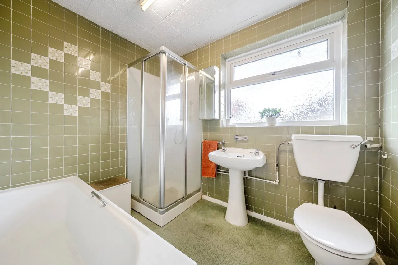 Mortimer Road, DA8, photo 15