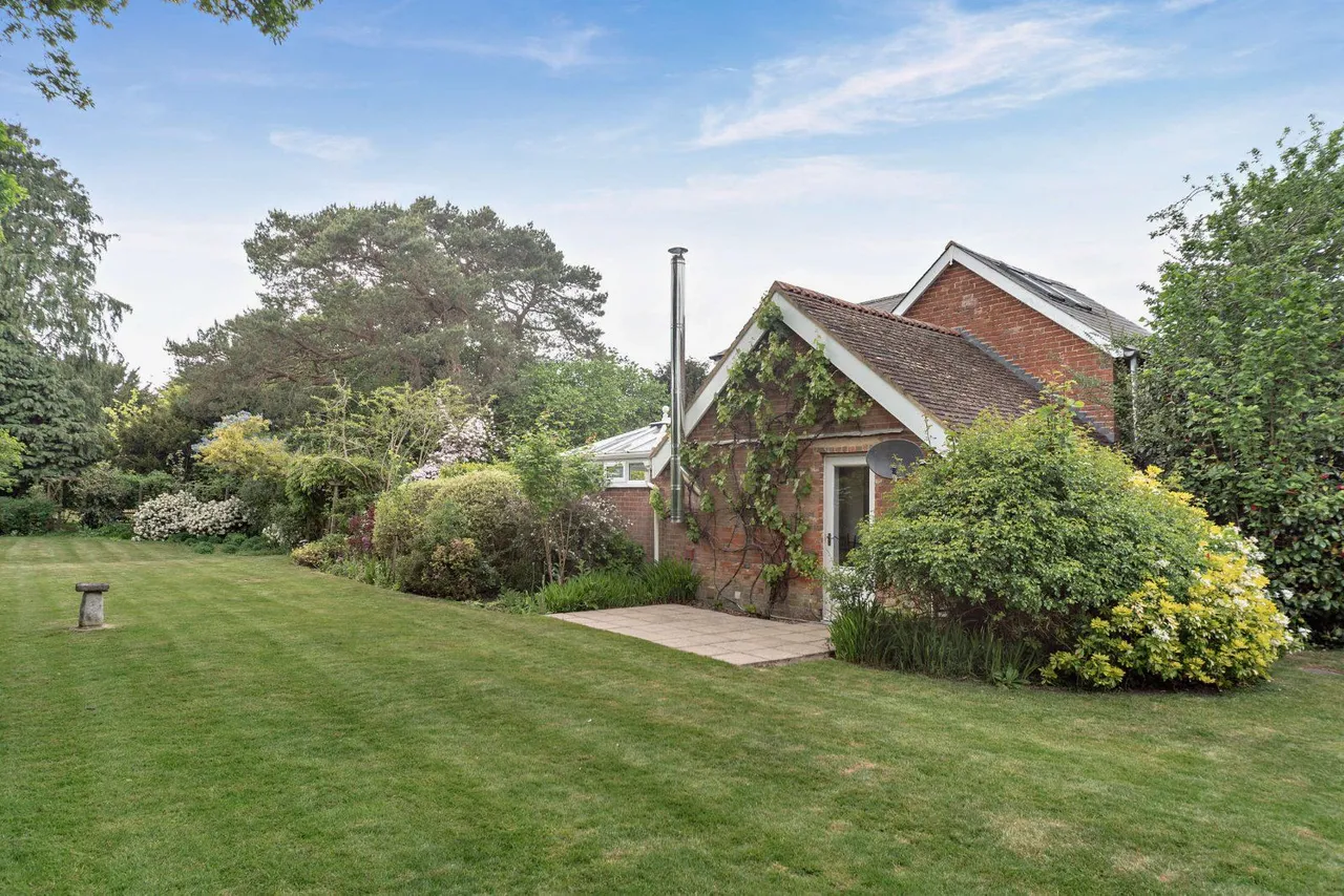 Church Road, Mortimer West End, RG7, photo 7