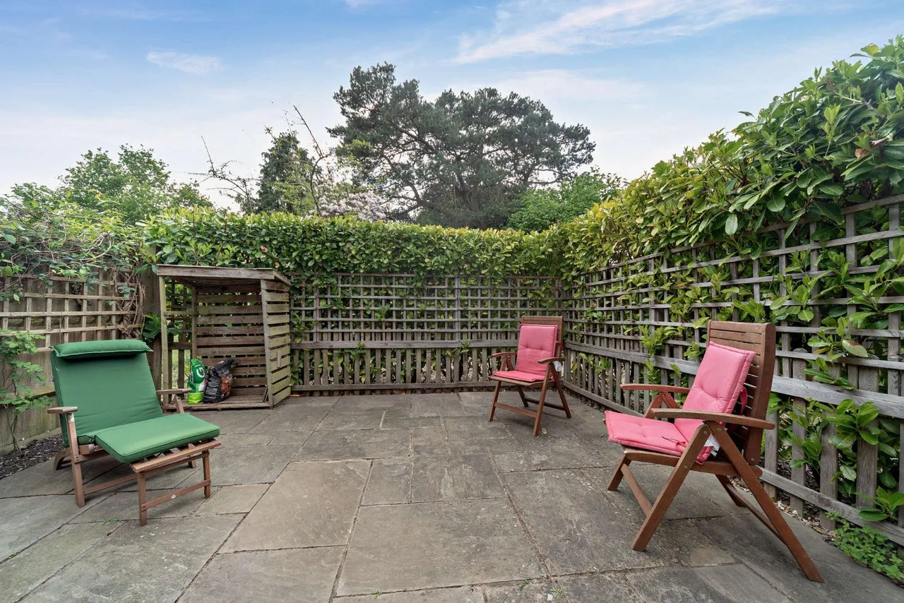 Church Road, Mortimer West End, RG7, photo 31