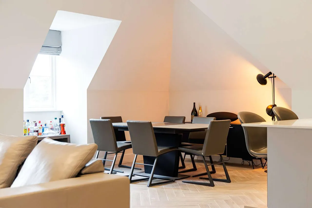 Epsom Road, Guildford, Surrey, GU1 2WL, photo 6