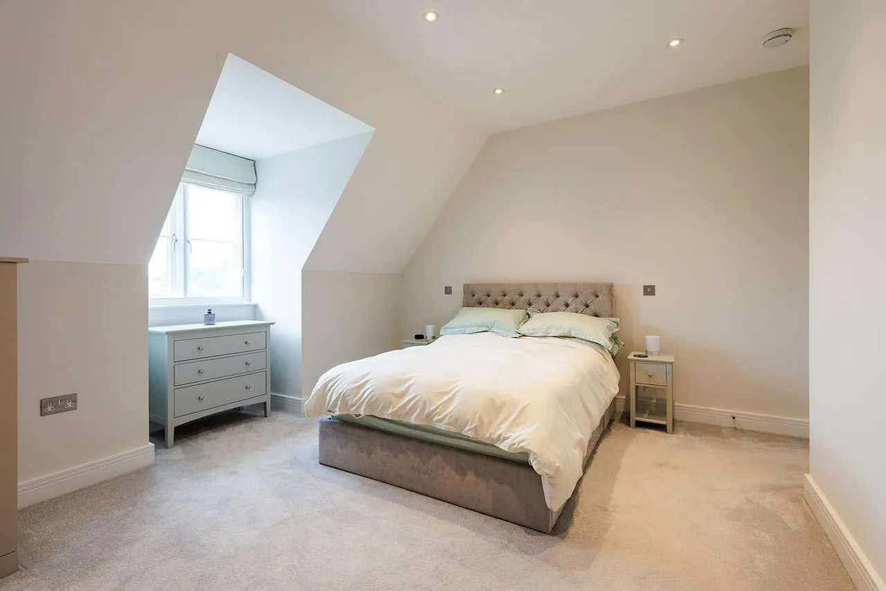 Epsom Road, Guildford, Surrey, GU1 2WL, photo 9