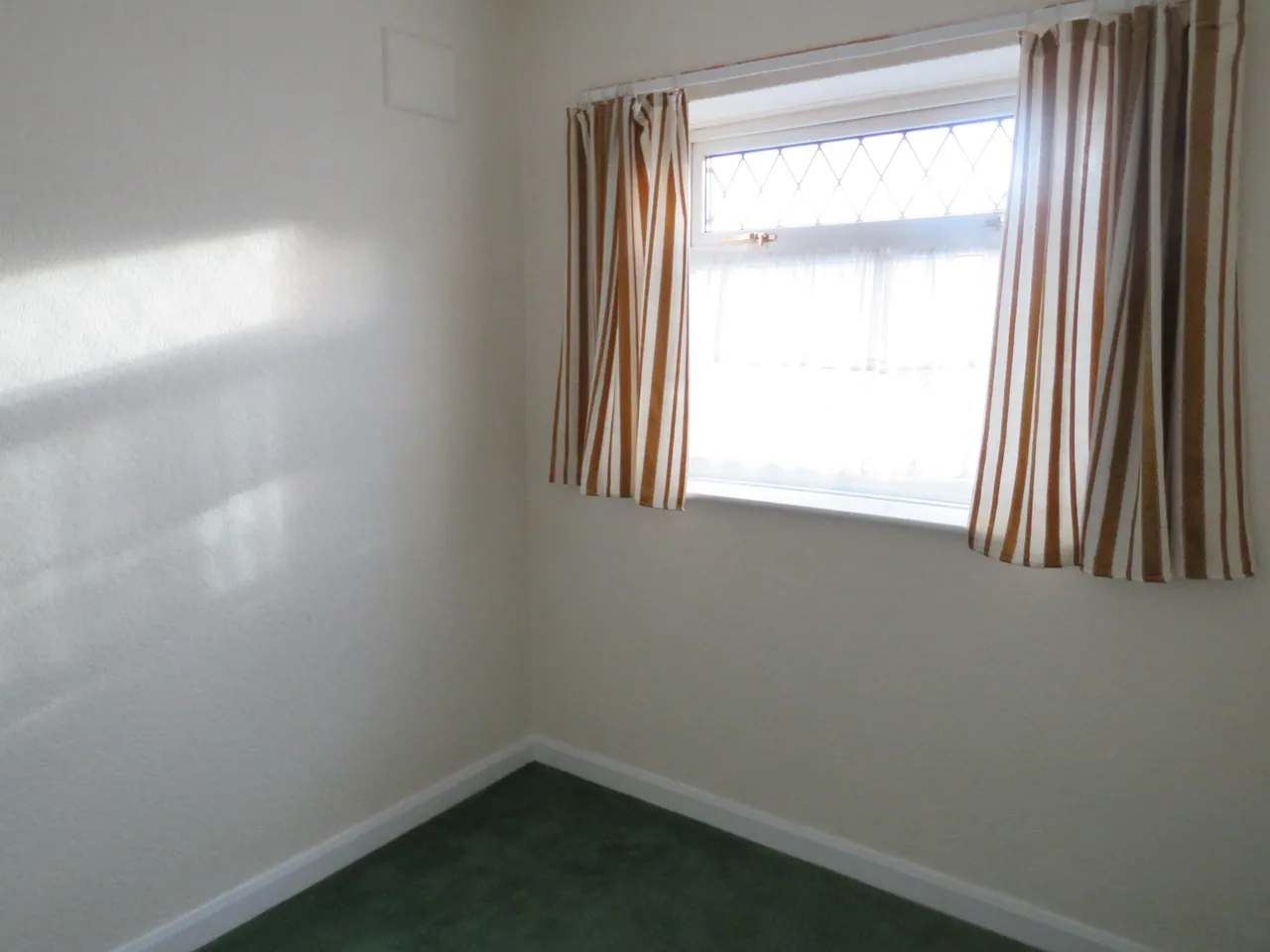 Poplar Road, Oldbury, B69, photo 10