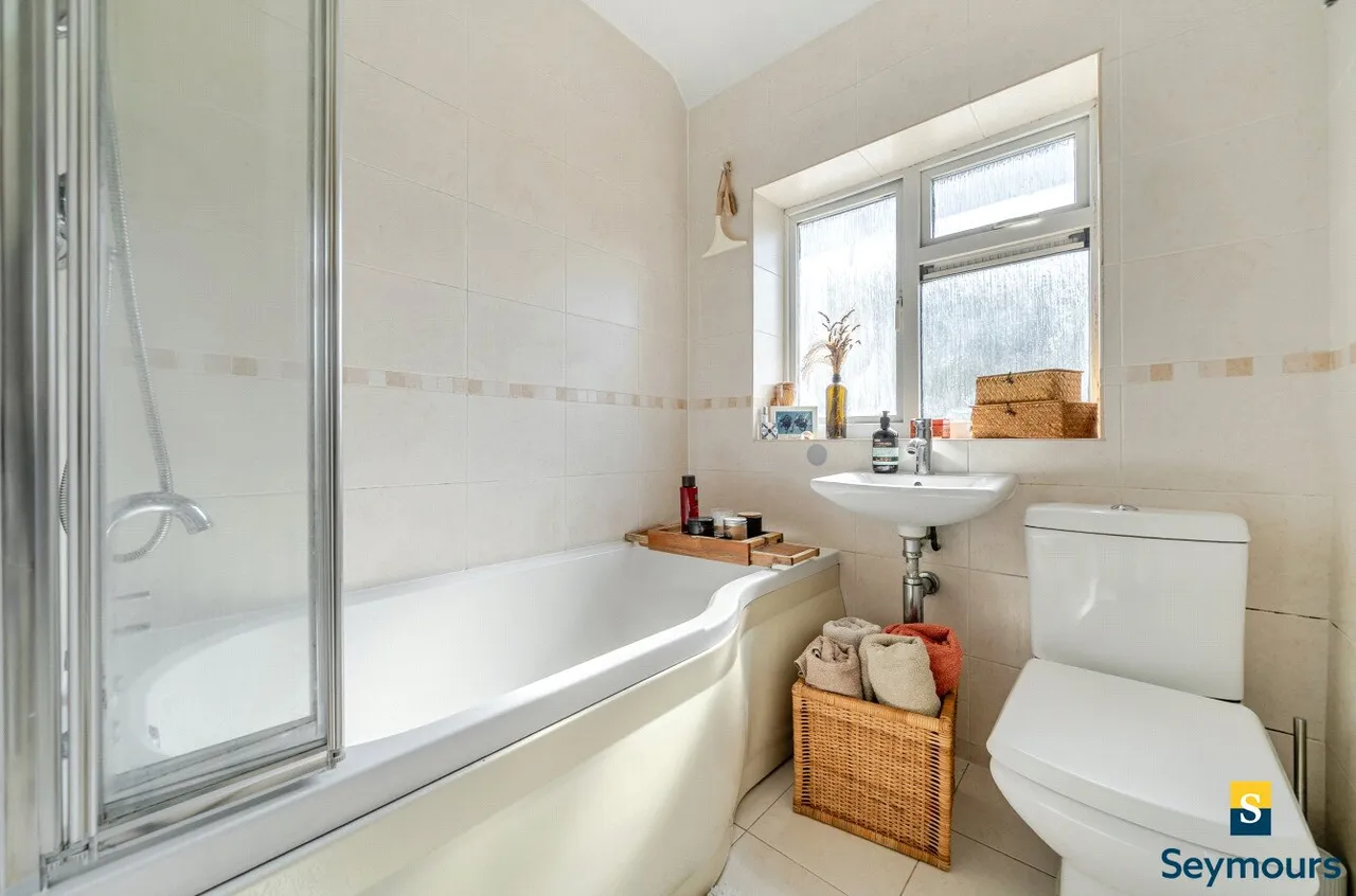 Birtley Road, GU5, photo 11