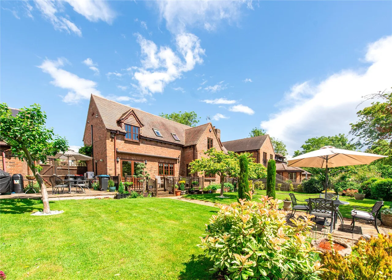 Leys Road, Loughton, MK5, photo 26