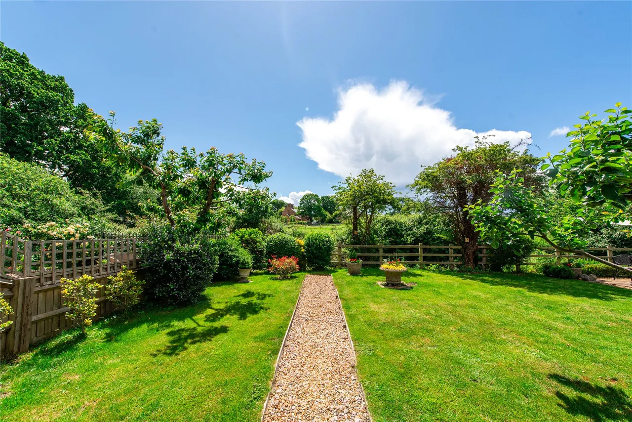 Leys Road, Loughton, MK5, photo 25