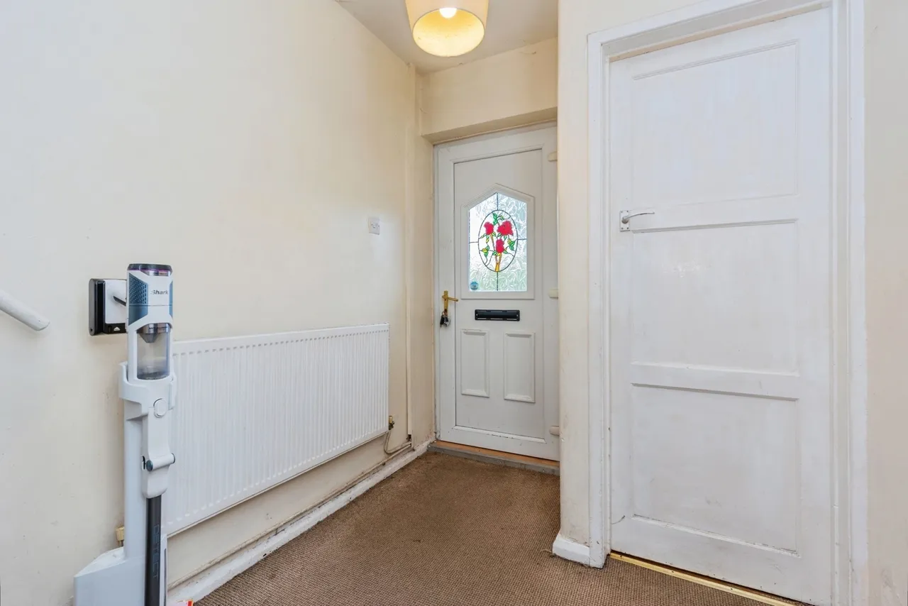 Neston Avenue, Sale, Greater Manchester, M33, photo 11