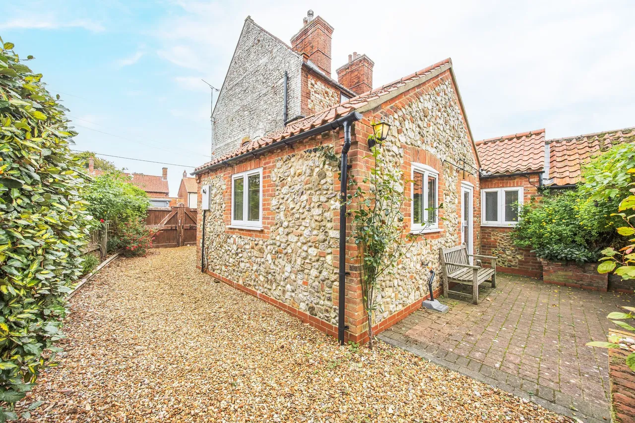 Characterful Cottage in Docking, photo 14