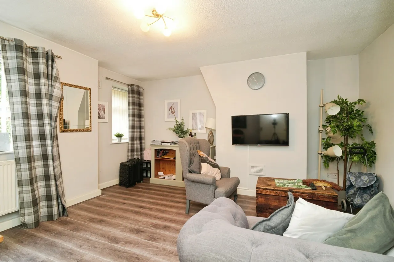 Eccles New Road, Salford, Greater Manchester, M5, photo 6