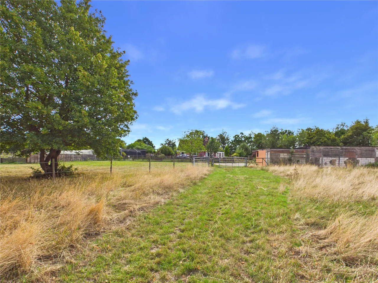 Tye Lane, Bramford, IP8, photo 3