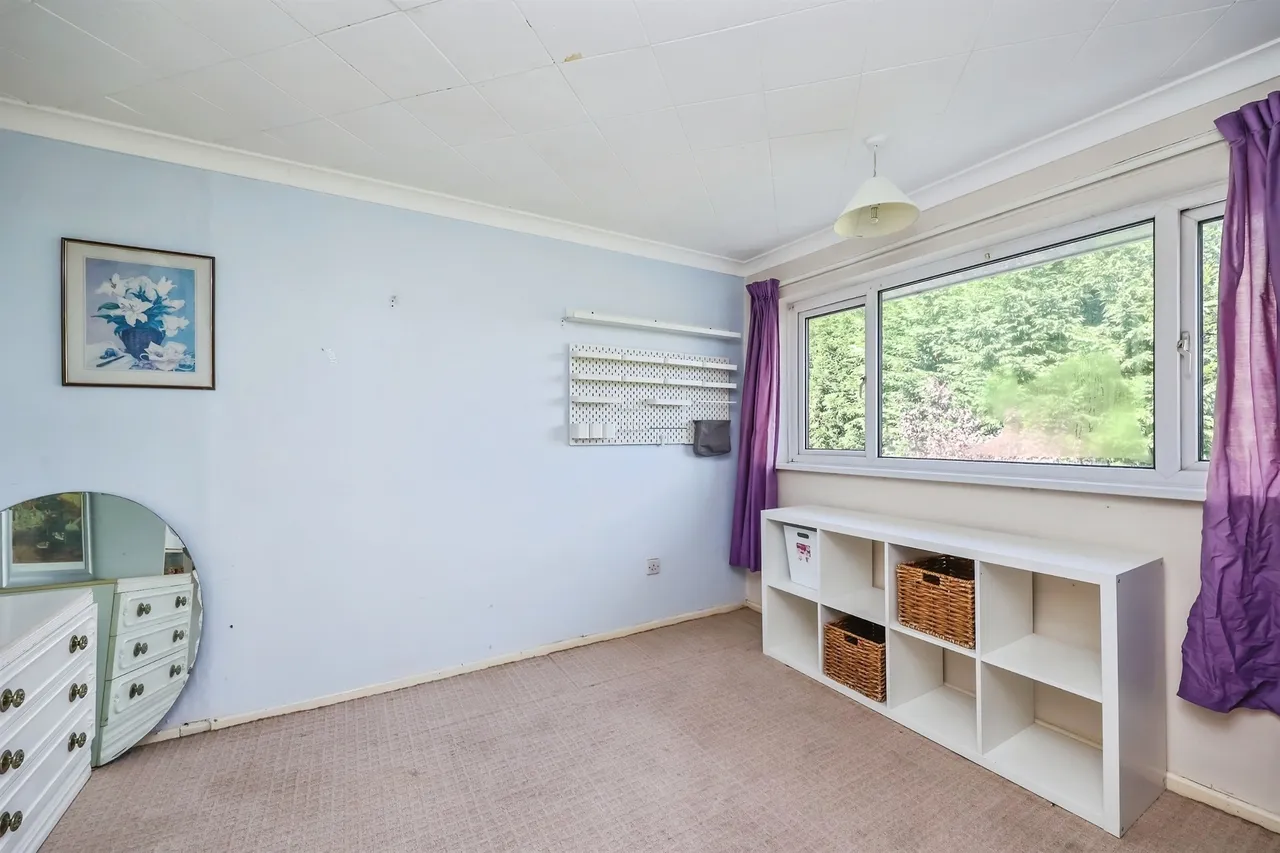 Ballerat Crescent, Nottingham, NG5, photo 17