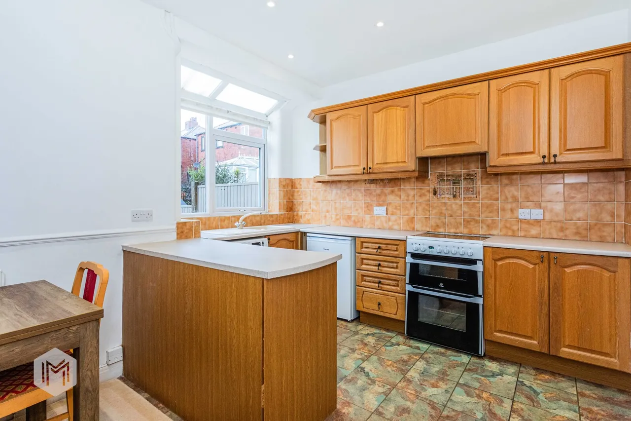 Burnside Road, Bolton, BL1, photo 3