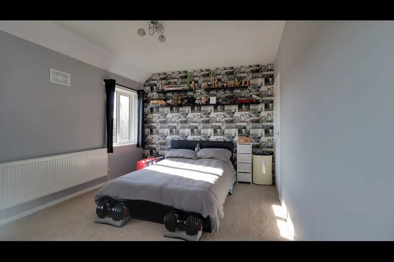 Budshead Road, Plymouth, PL5, photo 12