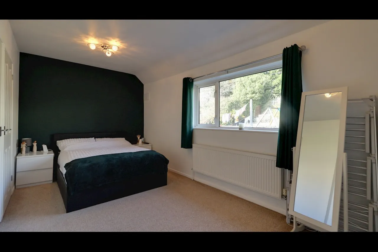 Budshead Road, Plymouth, PL5, photo 10