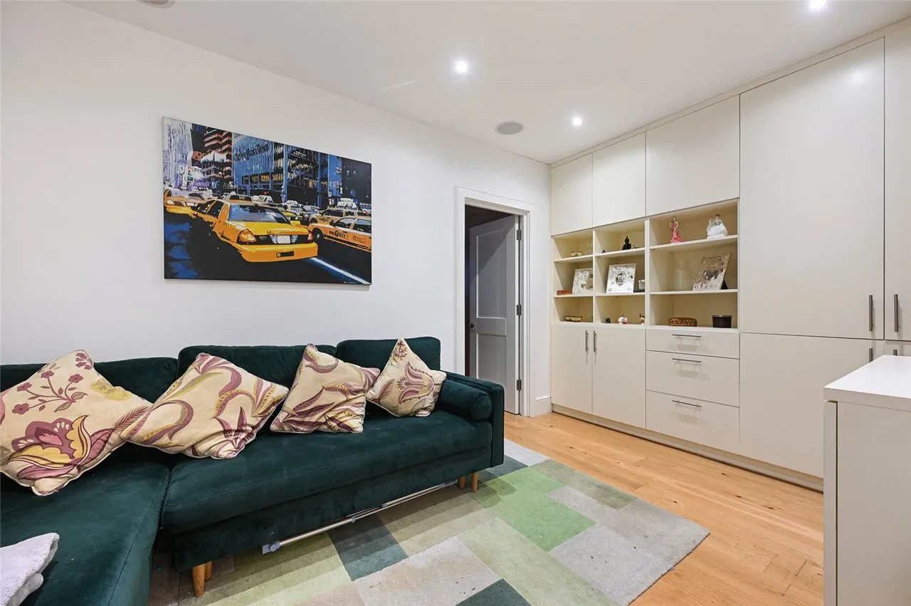 Coverdale Road, London, W12, photo 12