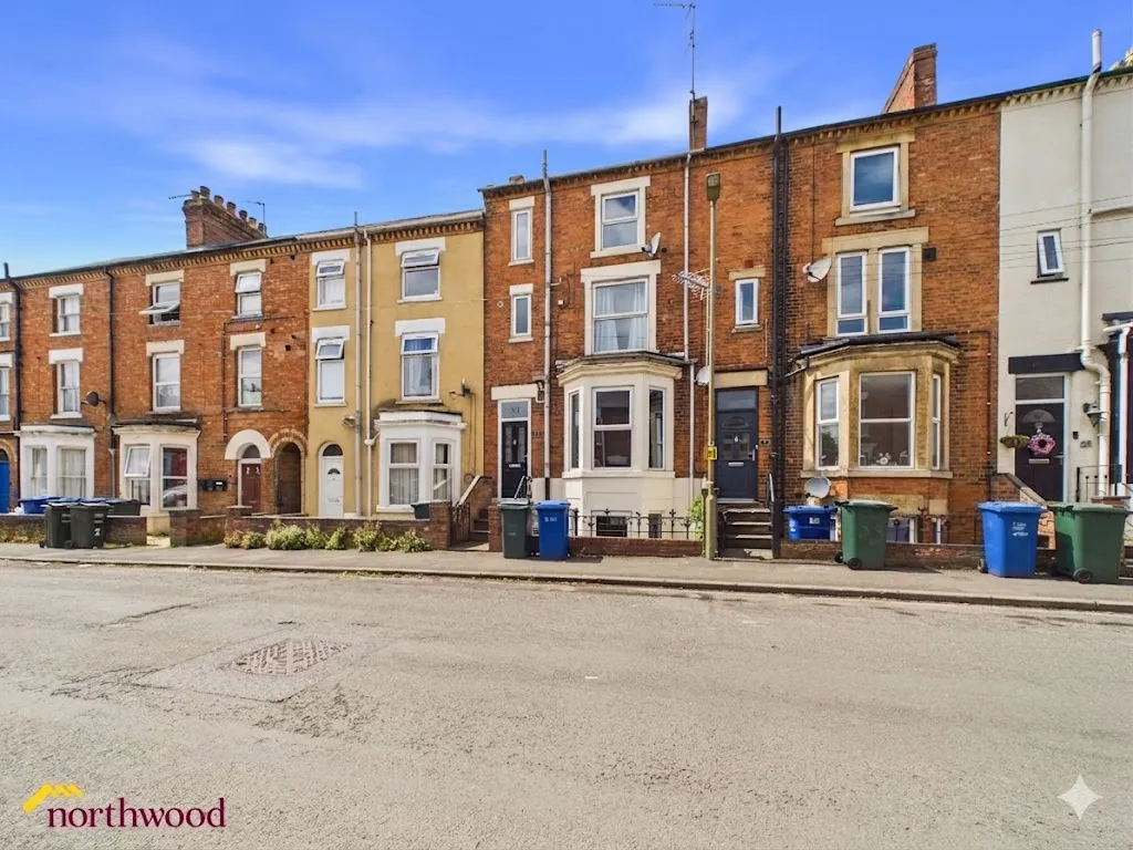 2 bed flat for sale, West Street, Banbury, OX16