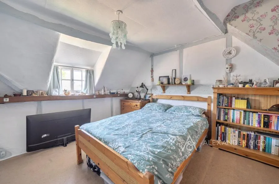 School Hill, North Marston, MK18, photo 26