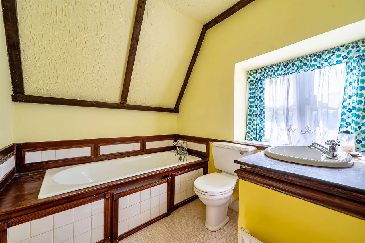 Allum Lane, Elstree, Borehamwood, photo 9