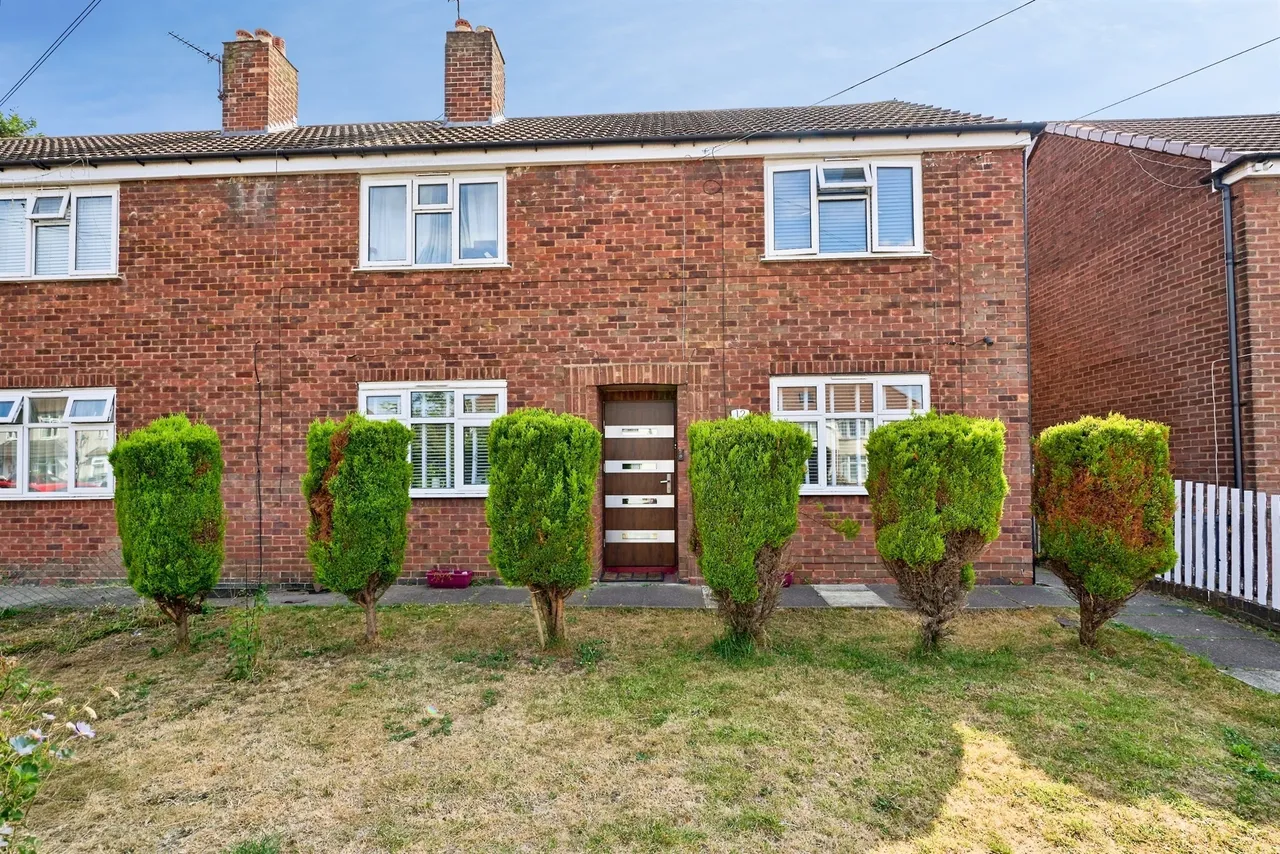 2 bed flat for sale, Sedgley Road East, Tipton, DY4