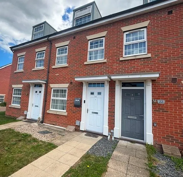 3 bed house for sale — Castle Drive, Margate, Kent, CT9 4FN